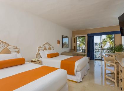 Flamingo Vallarta Hotel & Marina