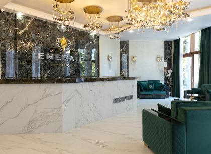 Emerald Apart-Hotel by Provence