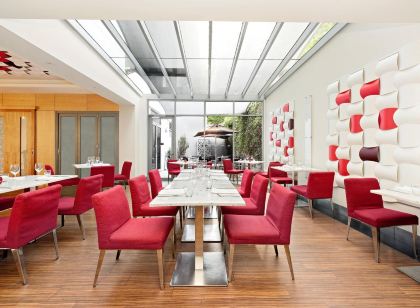 Mantra Charles Hotel Launceston