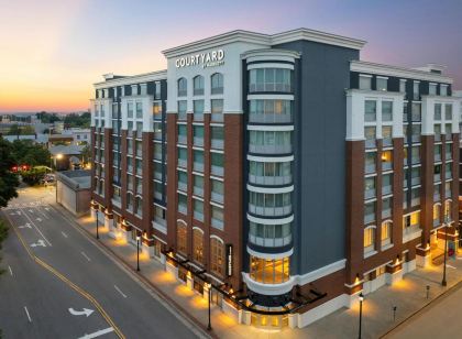 雅典市中心萬怡飯店