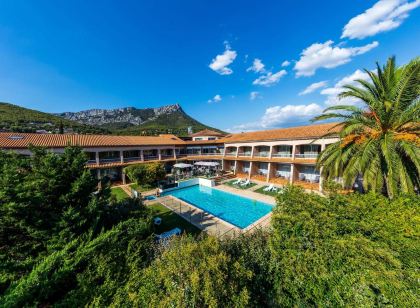 Noemys Toulon La Valette - Hotel restaurant avec piscine