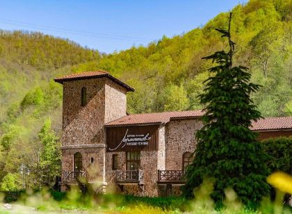 Russian Seasons Lermontov Boutique-Hotel