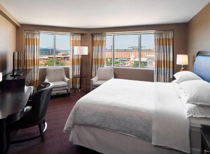 Sheraton Inner Harbor Hotel