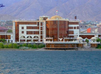 Parliament Palace Hotel