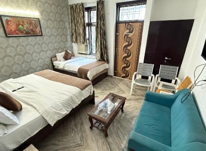 Nahargarh Palace Hotel