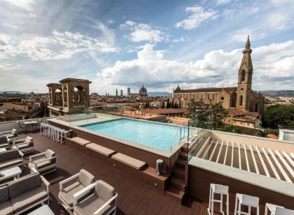 Plaza Hotel Lucchesi