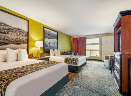 Super 8 by Wyndham Lake George/Downtown