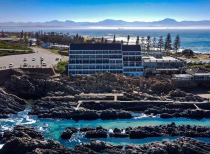 The Point Hotel & Spa