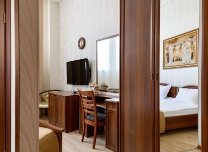 Zolotoe Runo Hotel