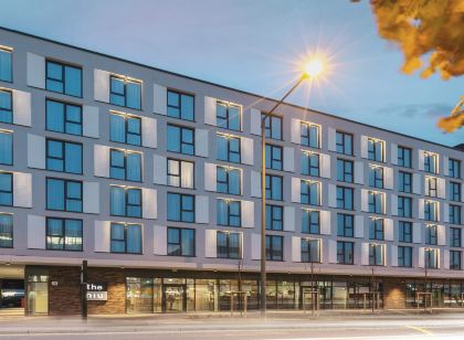 Holiday Inn - the niu, CURE ERLANGEN
