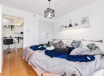 Evania by J&J Homes (2Br Unit| One Oasis Cebu )