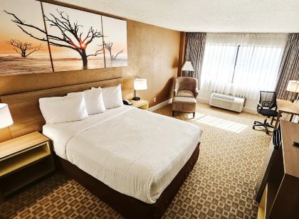 Days Inn by Wyndham Sherman