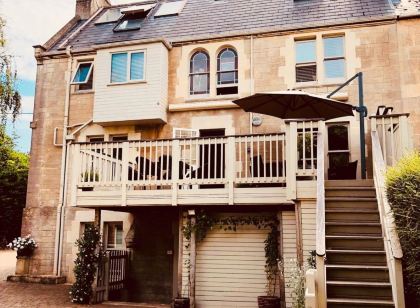 Lorne House Bed & Breakfast