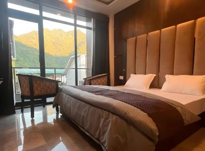 Hog - House of Gypsy