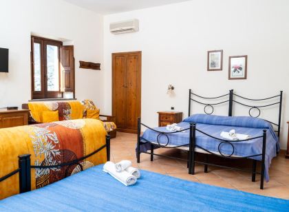 Agriturismo B&B Casa Scola
