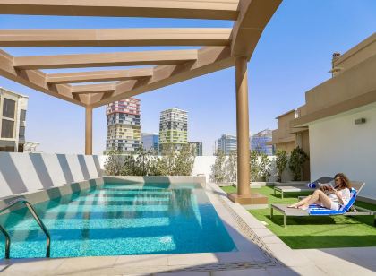Staybridge Suites DOHA LUSAIL by IHG