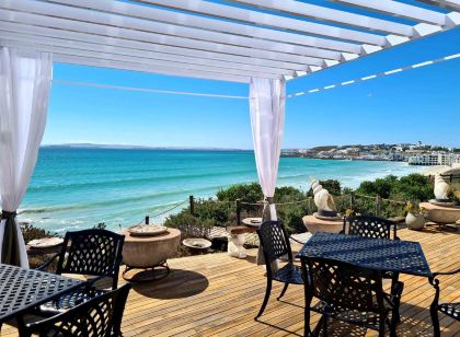 Crystal Lagoon Lodge