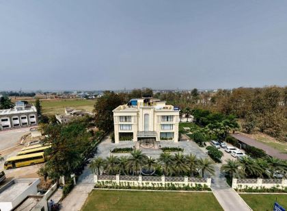 Pinaka Hotels & Resorts