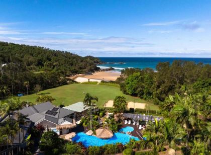 BreakFree Aanuka Beach Resort