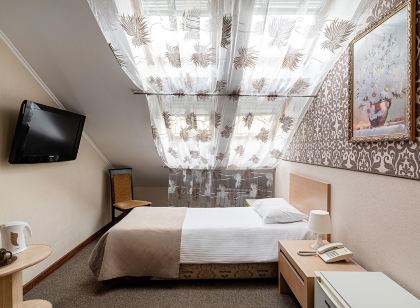 奧索布尼亞克·納·蒂特拉諾住宿