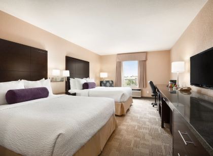 PRAIRIE CREST CALGARY AIRPORT by IHG