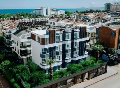 Sky Luxe Hotel