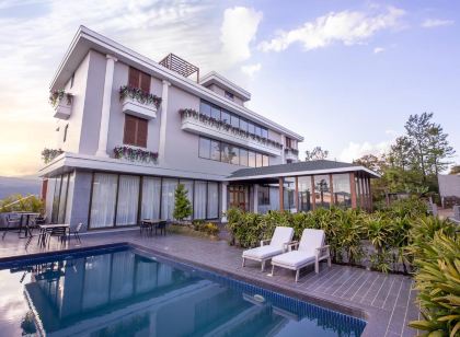 Valentia the Exotic Boutique Hotel - Pure Veg