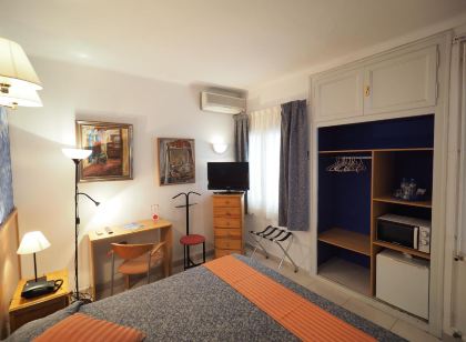 Hotel Montserrat