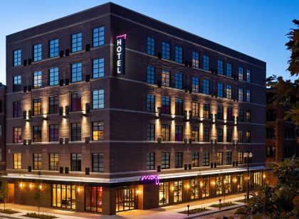 Moxy Omaha Downtown