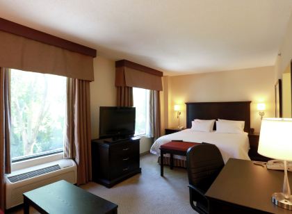 Hampton Inn & Suites by Hilton Laval