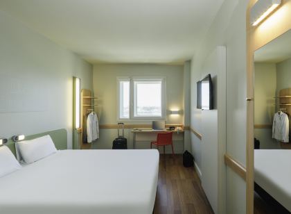 Ibis Budget Malaga Aeropuerto Avenida Velazquez