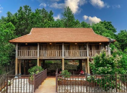 The Loli Hill Homestay