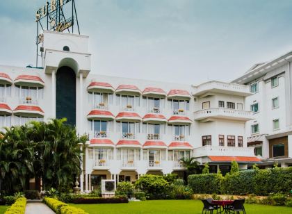 Hotel Surya, Kaiser Palace