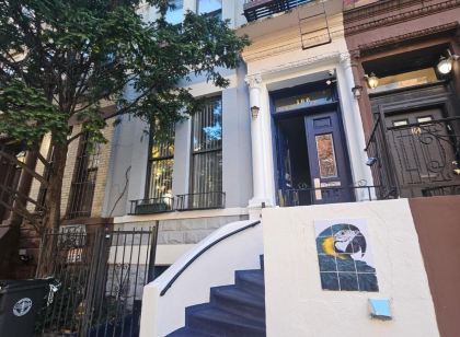 ザ マコウ ゲストハウス