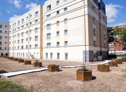 Appart Hôtel - Séjours & Affaires Reims Clairmarais