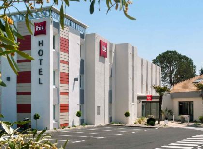 Ibis Salon Sud