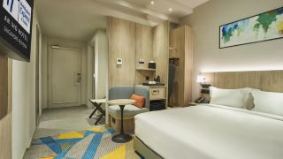 holiday-inn-express-and-suites-singapore-novena-an-ihg-hotel