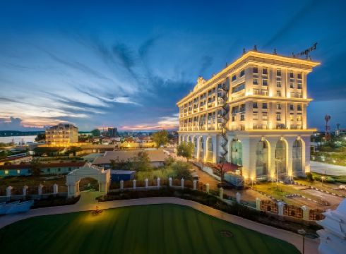 ST Hotel Wattay Airport