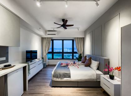 Agile Residence TRX by Isabella