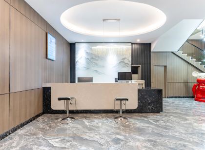 奧斯塔飯店(江西外語外貿職業學院店)