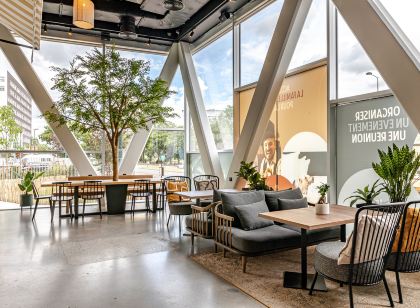 Best Western M-Treize Paris Asnieres