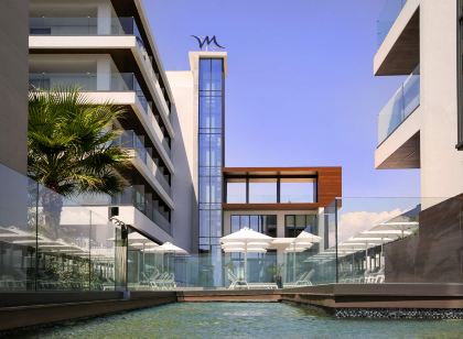 Mercure Larnaca Beach Resort