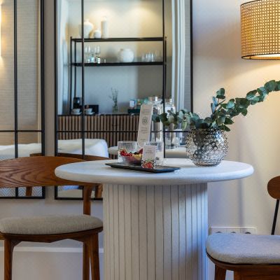 4-Deluxe Double Room (Mi-Ekng) 4-Deluxe Double Room (Mi-Ekng) Hospes Palacio de Los Patos Granada Promo Code