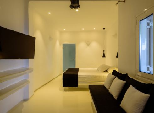 Tataki Family Hotel Fira