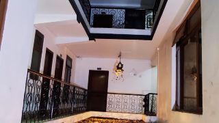 royal-kings-hotel