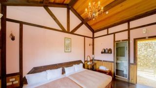 xiangqing-garden-leisure-cabin