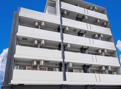 Mr.KINJO in PREMIUM TERRACE 北谷町