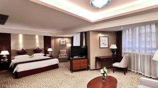 century-plaza-hotel