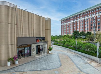 Living boutique Guesthouse (Zhuhai Lovers North Road Tangjiawan Beach)