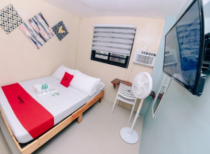 RedDoorz near Mariners Legazpi